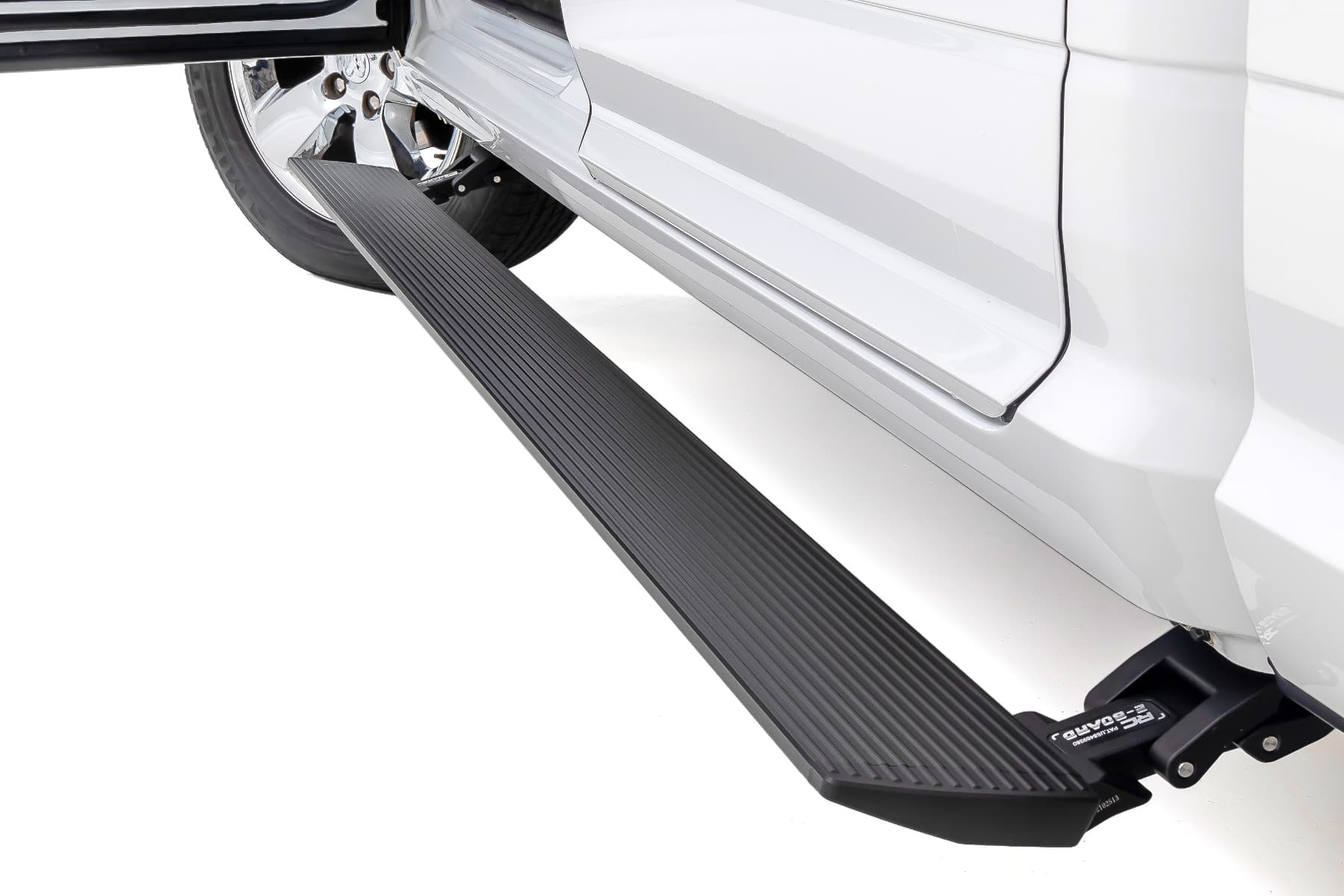 6-Inch Power Running Boards for Ram 1500 Crew & Quad Cab