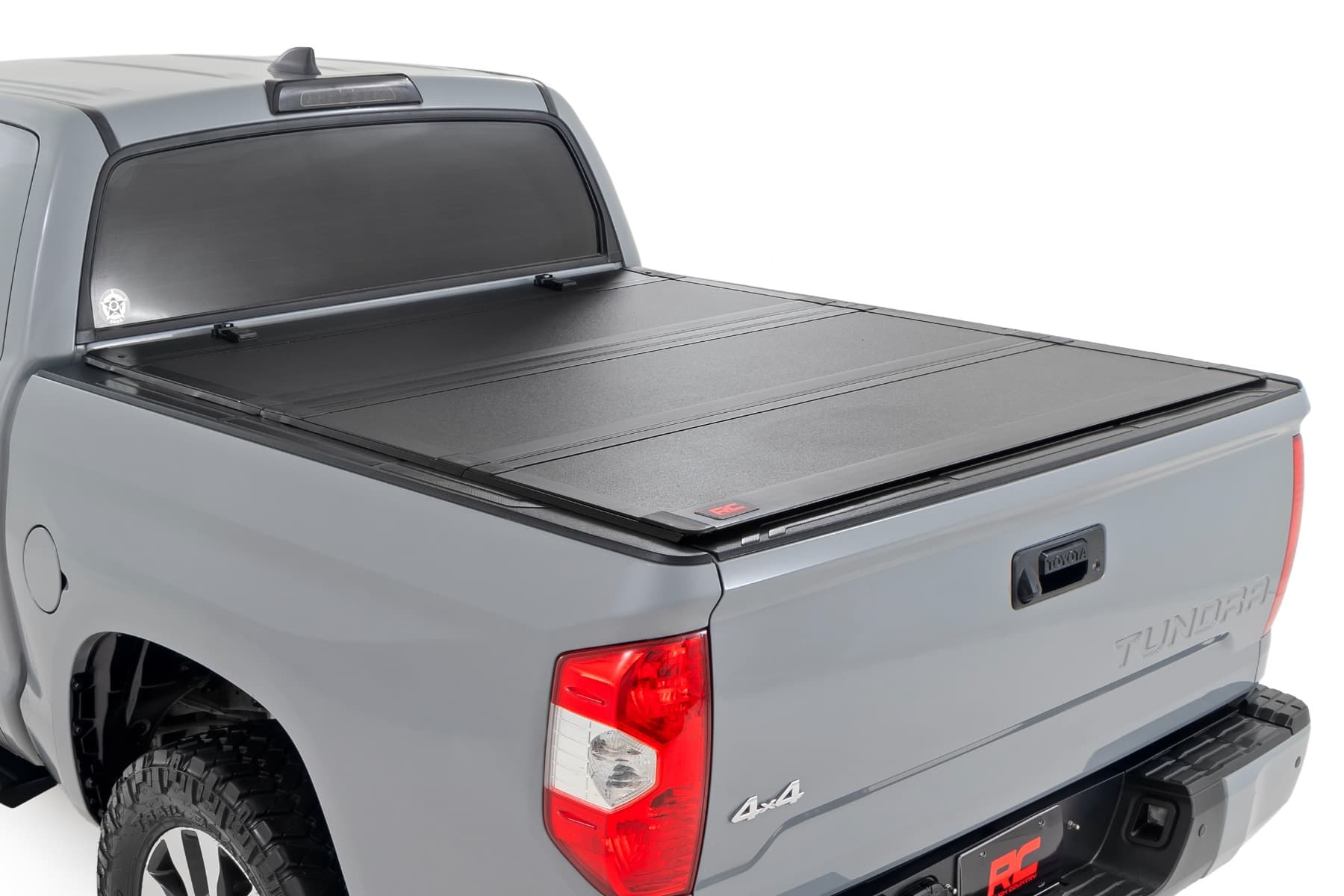 Rough Country tonneau cover for Toyota Tundra (2007–2021)