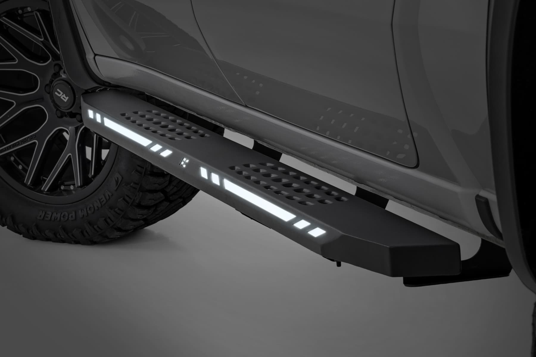 Rough Country running board for GMC Sierra 2500 HD (2019–2026)