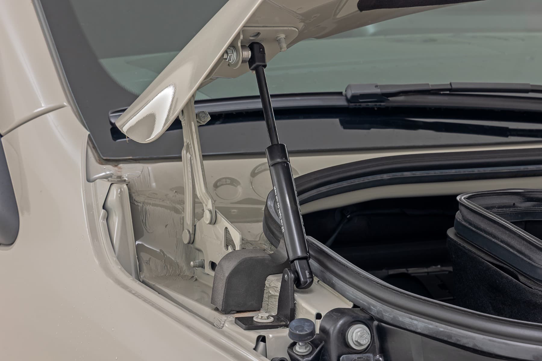 Hood Struts for Mercedes-Benz Sprinter (2019-2026)