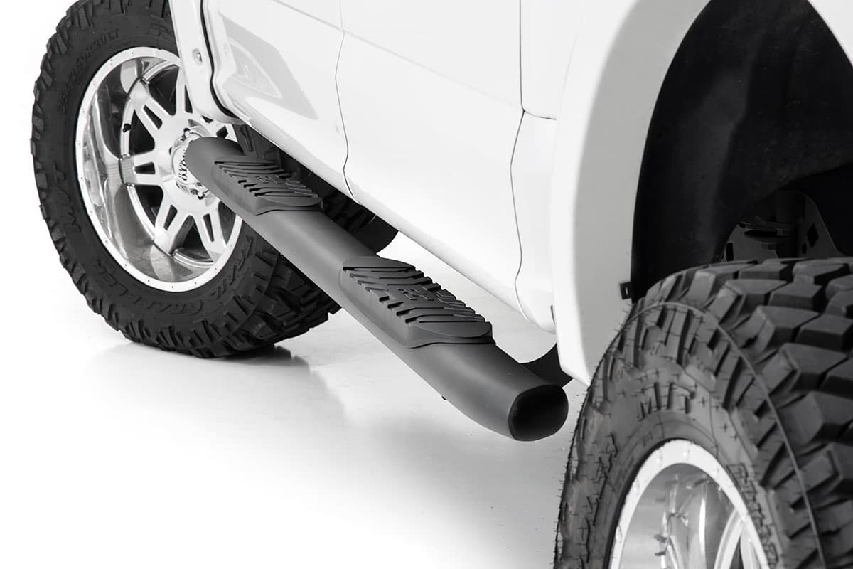 Oval Nerf Steps with 4.5-Inch Step Pad, No-Drill Install