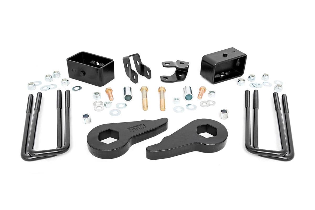 Rough Country lift kit for GMC Sierra 1500 (1999–2006)