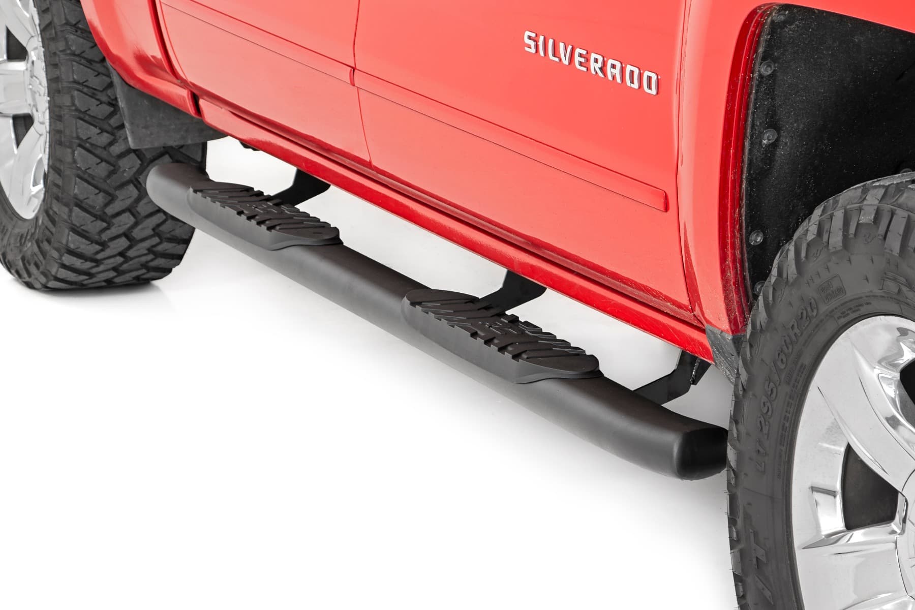 Oval Nerf Step Bars, Crew Cab — 4.5-Inch Step Area