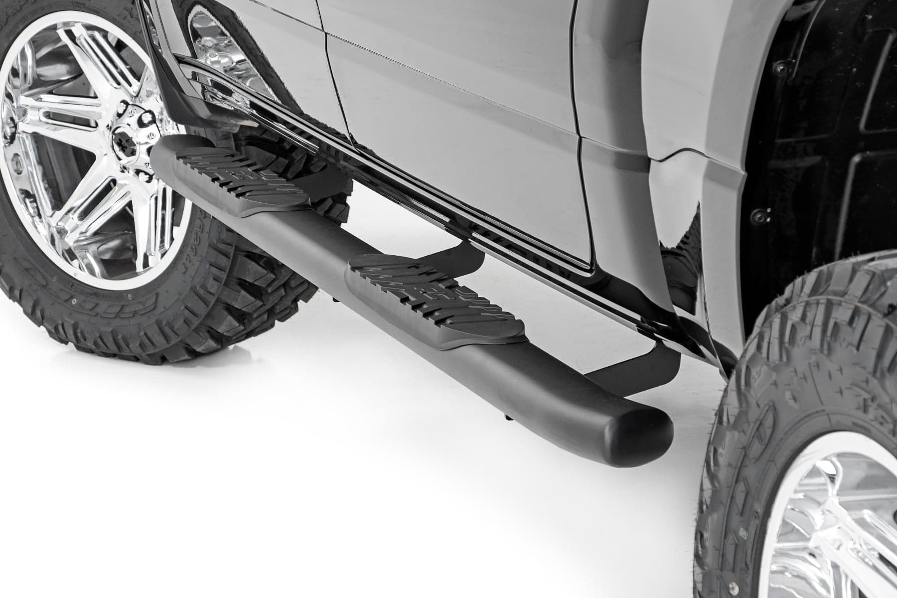 Oval Nerf Step Bars for Ram 1500