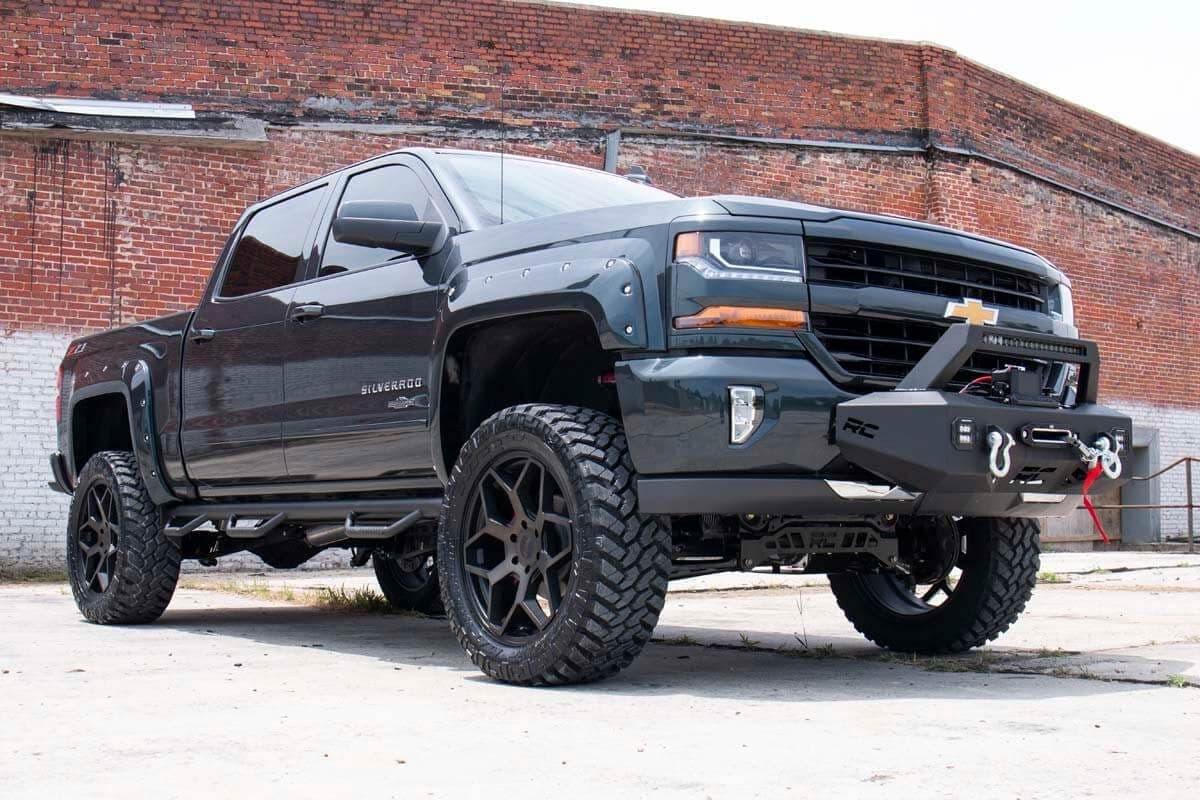 Rough Country shocks & strut for GMC Sierra (2010–2018)