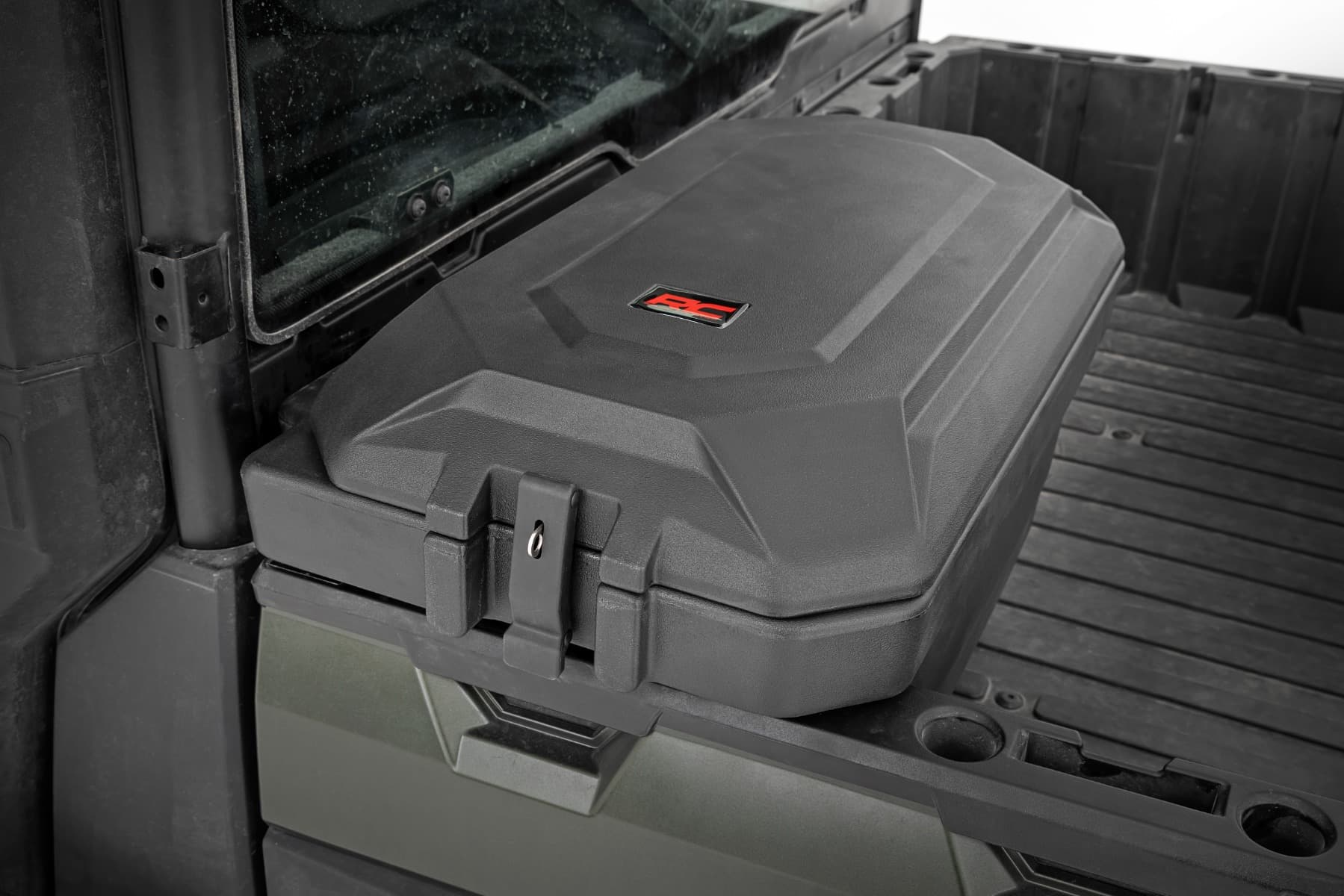 45.3-Liter Cargo Box with Lock and Wire Rope