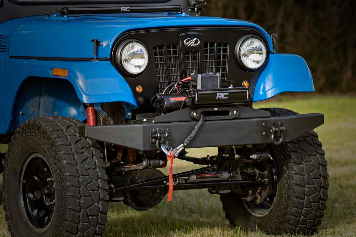 9500 lb Steel Cable Winch and Mahindra Roxor Winch Plate