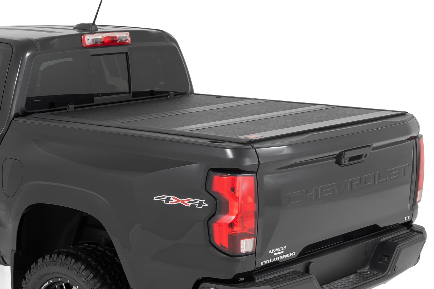 Rough Country tonneau cover for GMC Canyon (2015–2026)