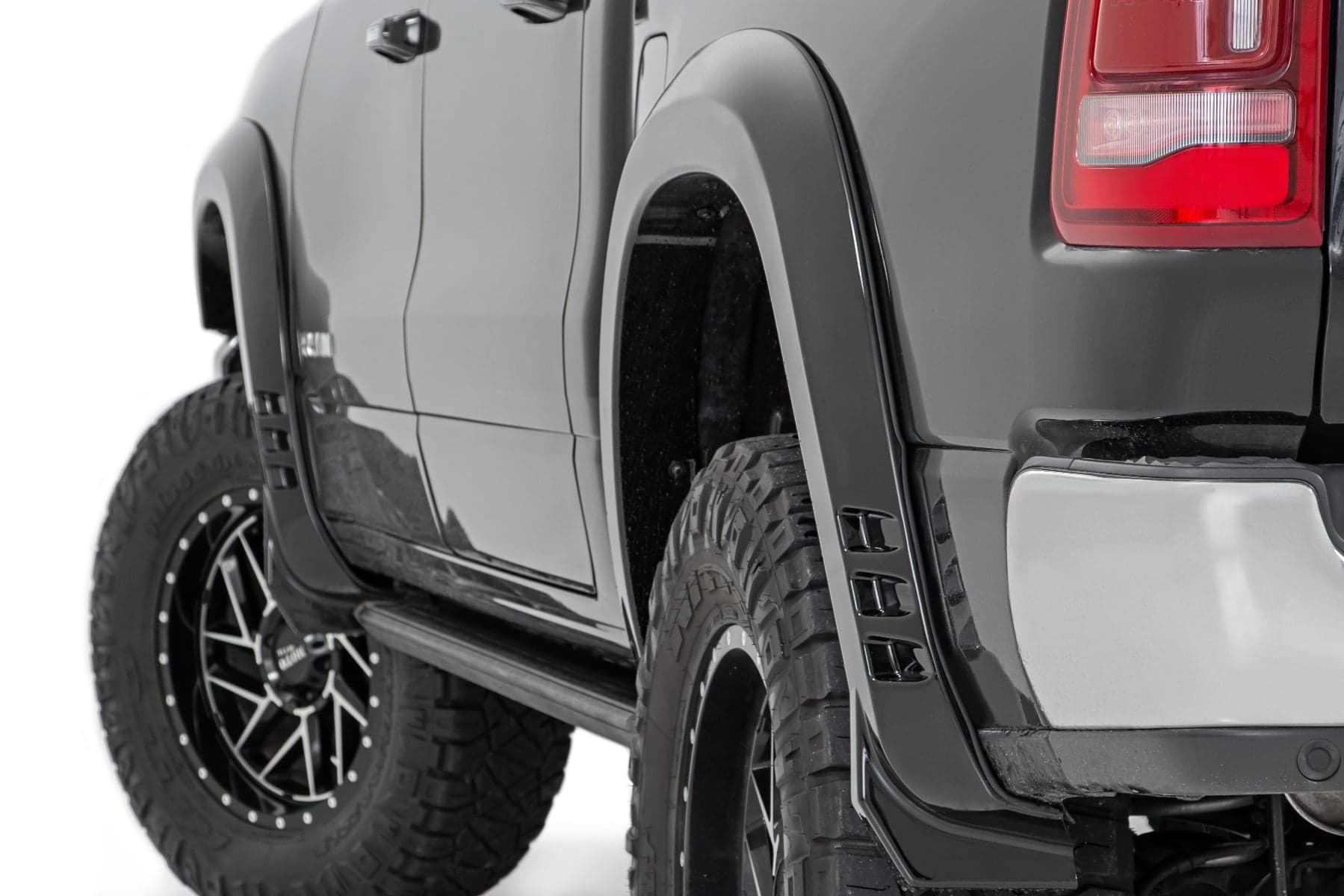 Rough Country fender flare for Ram 1500 (2019–2024)