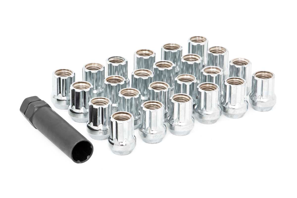 Bulge Acorn Lug Nut Set, M9/16X18 Thread, with Socket Key